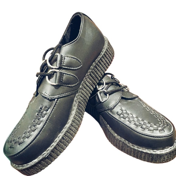 Black TUKskin™ Viva Low Creeper. Worn only once! - Picture 3 of 3